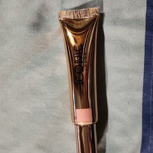 Iconic London sheer blush in fard diaphana